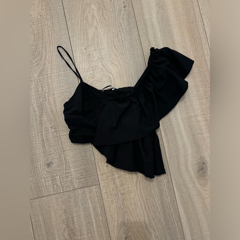Zara • Ruffle top • Small - Picture 8 of 9